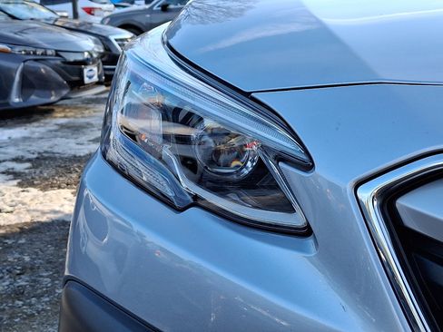 Used 2022 Subaru Outback Limited image 10