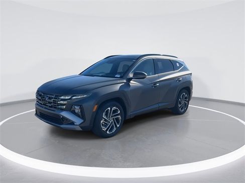 Certified 2025 Hyundai Tucson Limited image 4