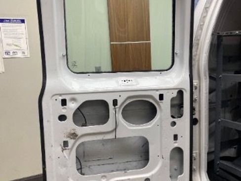 Used 2014 Ford E-250 and Econoline 250 w/ Power Group image 14