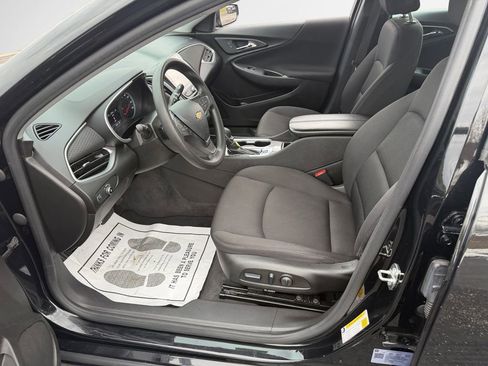Used 2024 Chevrolet Malibu LT FWD image 12