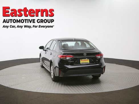 Used 2025 Toyota Corolla LE image 66