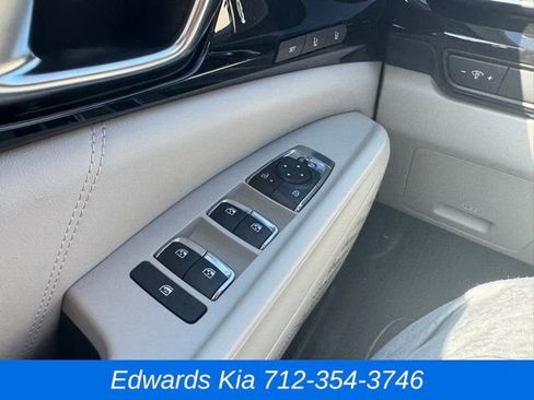 New 2026 Kia Carnival SX Prestige image 25