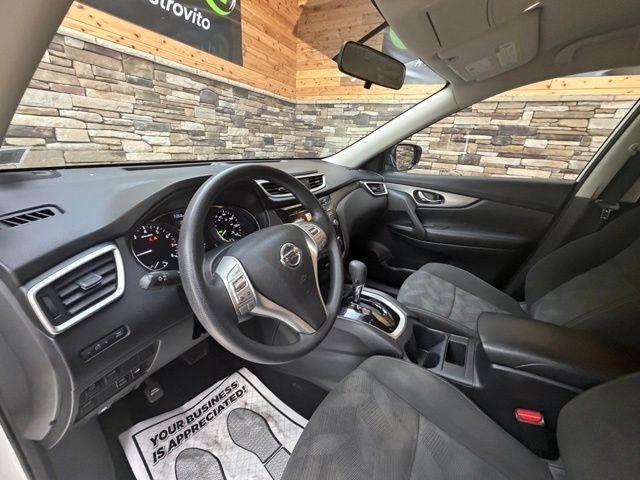 Used 2016 Nissan Rogue S AWD/4WD image 12