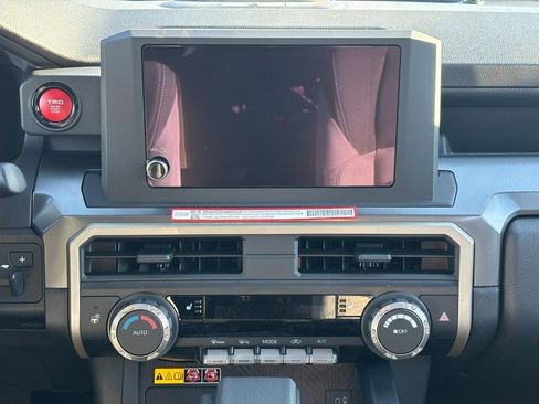 New 2026 Toyota Tacoma TRD Off-Road image 9