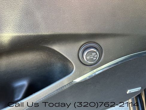 Certified 2023 Buick Enclave Essence w/ Experience Buick Package AWD/4WD image 14
