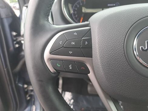 Certified 2021 Jeep Grand Cherokee Limited w/ Quick Order Package 28K 80th AWD/4WD image 17
