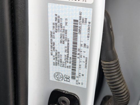 Certified 2025 Ford F150 Lariat image 38