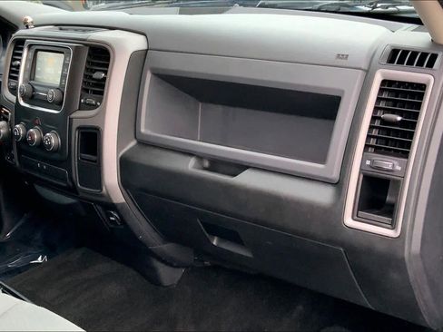 Used 2017 RAM 1500 Express w/ Express Value Package AWD/4WD image 17