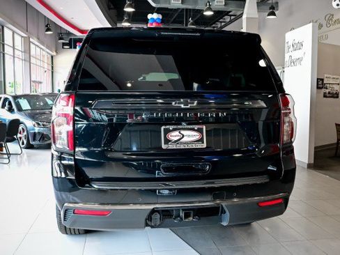 Used 2022 Chevrolet Suburban Z71 AWD/4WD image 6