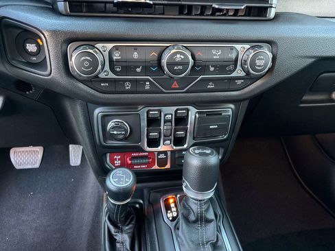 New 2026 Jeep Wrangler Unlimited Sport image 9