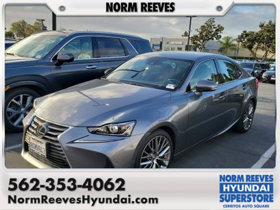 Used 2018 Lexus IS 300 w/ Comfort Package
