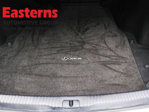 Used 2018 Lexus IS 300 AWD w/ Comfort Package image 18