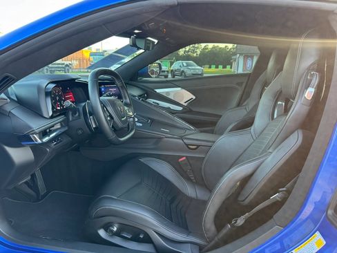 Used 2020 Chevrolet Corvette Stingray Premium Cpe w/ 3LT Preferred Equipment Group RWD image 19