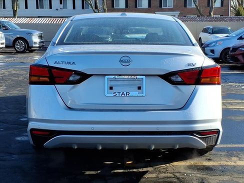 Used 2023 Nissan Altima 2.5 SV image 6