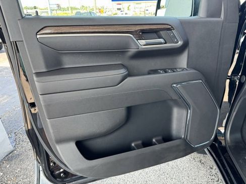 Used 2022 GMC Sierra 1500 Elevation image 19