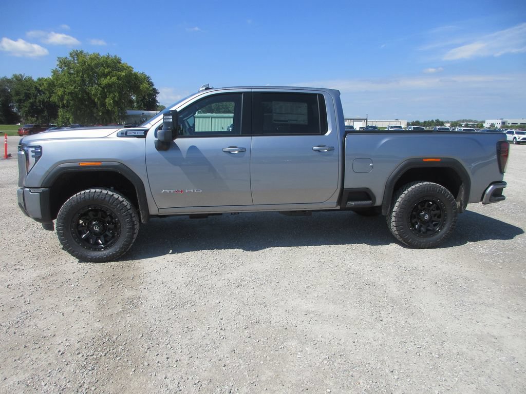New 2026 GMC Sierra 2500 AT4 AWD/4WD image 10