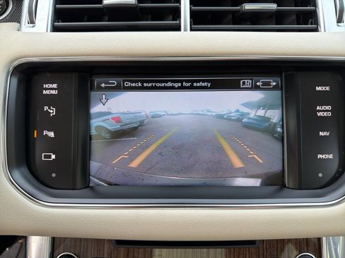 Used 2014 Land Rover Range Rover Sport HSE image 30
