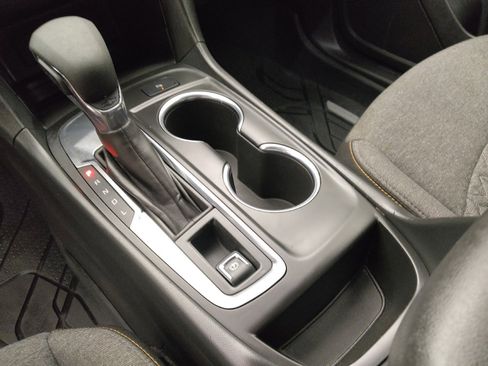 Used 2024 Chevrolet Equinox LT w/ LPO, Floor Liner Package FWD image 26