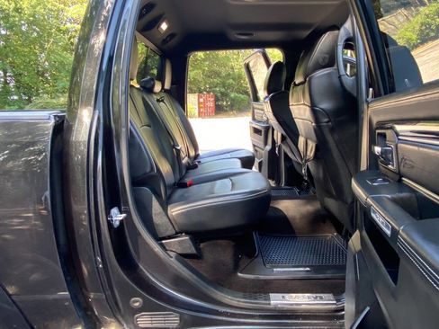 Used 2017 RAM 1500 Limited AWD/4WD image 58
