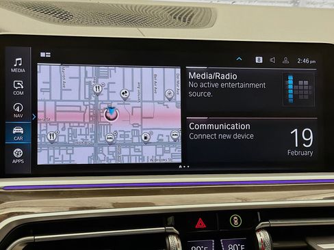 Used 2022 BMW X5 xDrive45e w/ Executive Package image 9