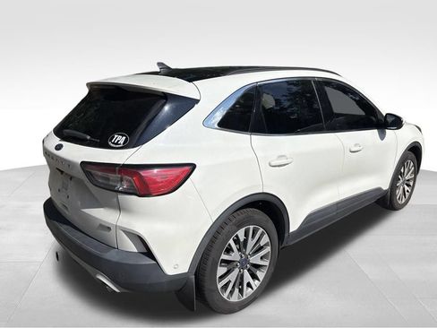 Used 2020 Ford Escape Titanium w/ Titanium Premium Package 2.0 AWD/4WD image 5