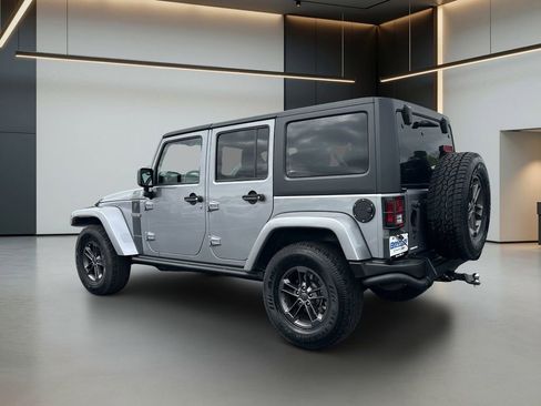Used 2018 Jeep Wrangler Unlimited Sport AWD/4WD image 3