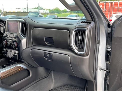 Used 2022 Chevrolet Silverado 1500 RST w/ Texas Edition Plus AWD/4WD image 17
