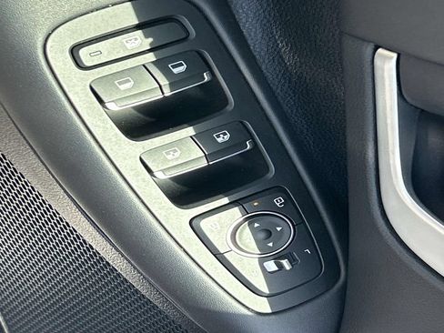Certified 2025 Hyundai Sonata SEL AWD/4WD image 16