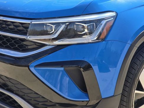 Used 2024 Volkswagen Taos SEL image 7