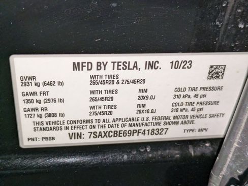 Used 2023 Tesla Model X Plaid image 28