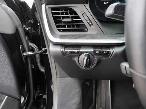 Used 2020 Porsche 911 Carrera 4S image 35