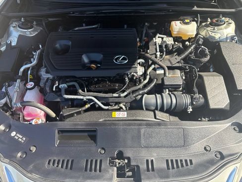 Used 2023 Lexus ES 300h w/ Premium Package FWD image 11