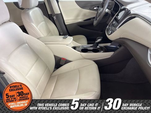 Used 2024 Chevrolet Malibu LT FWD image 16