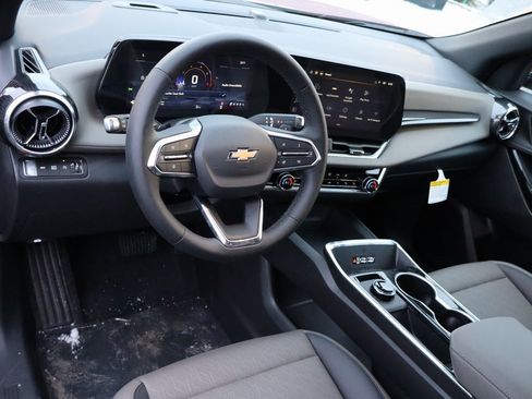 New 2026 Chevrolet Equinox LT w/ Convenience Package II image 4