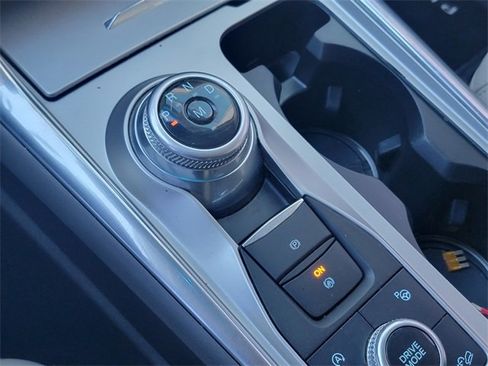 Used 2020 Ford Explorer Platinum w/ Premium Technology Package image 29