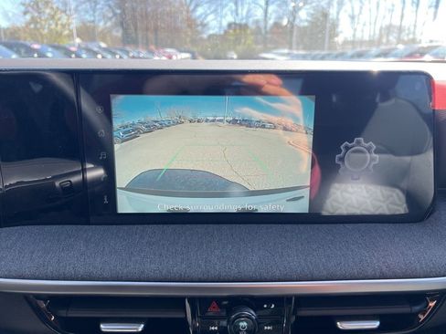 New 2025 Nissan Kicks SV w/ Illumination Package image 12