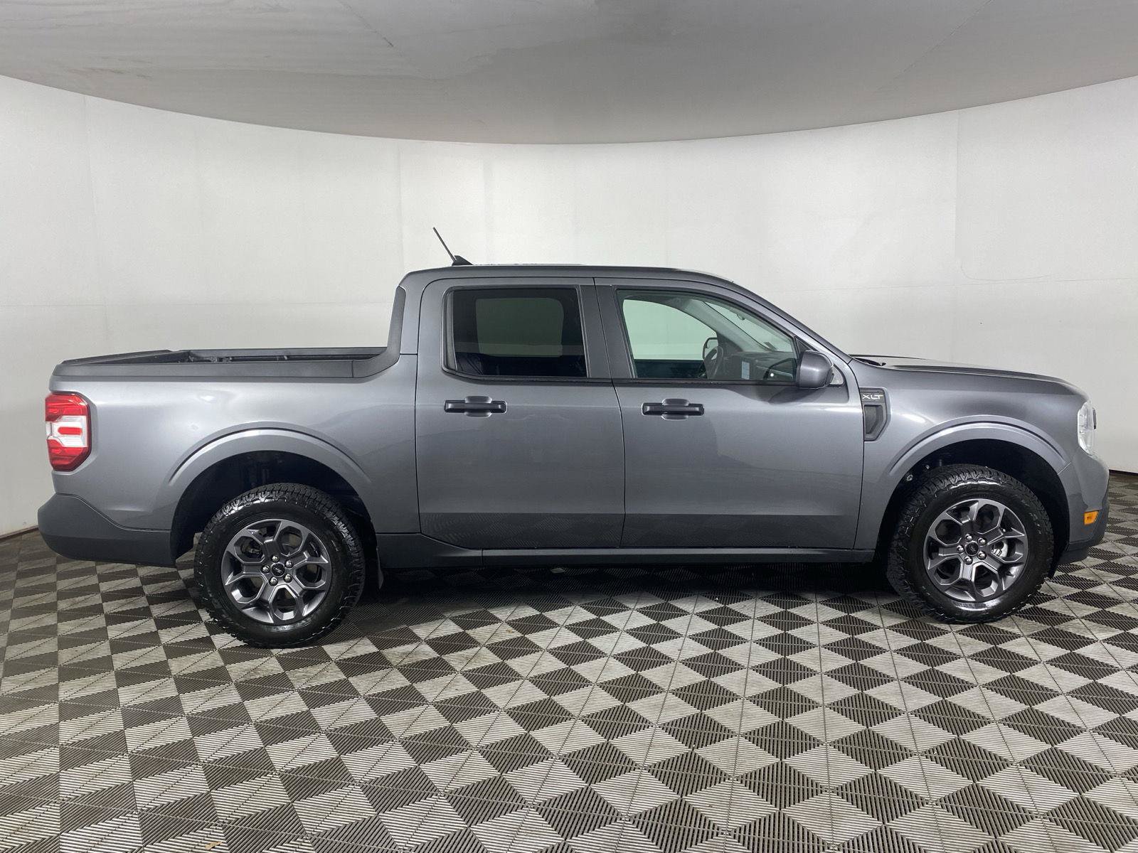 Used 2022 Ford Maverick XLT w/ XLT Luxury Package FWD image 8