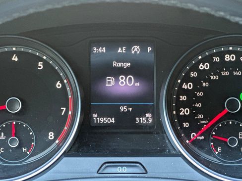 Used 2018 Volkswagen Atlas SE AWD/4WD image 28