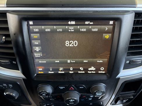 Used 2018 RAM 2500 Big Horn image 32