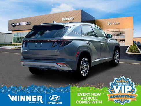 New 2025 Hyundai Tucson Limited image 8