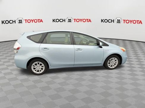 Used 2013 Toyota Prius V Three image 2