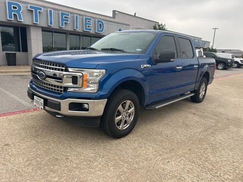 Used 2018 Ford F150 XLT w/ Equipment Group 302A Luxury AWD/4WD image 3