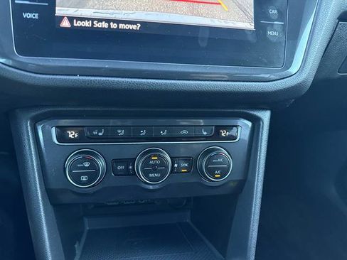 Used 2020 Volkswagen Tiguan SEL w/ 3rd Row Seat Package image 25