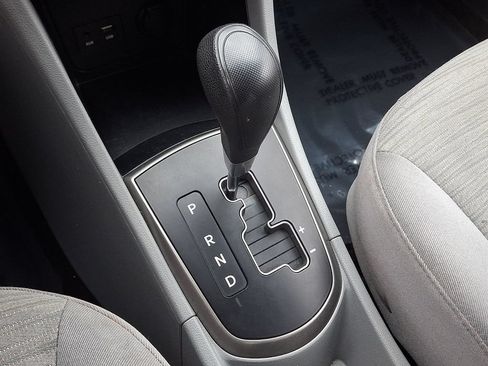 Used 2017 Hyundai Accent SE FWD image 14