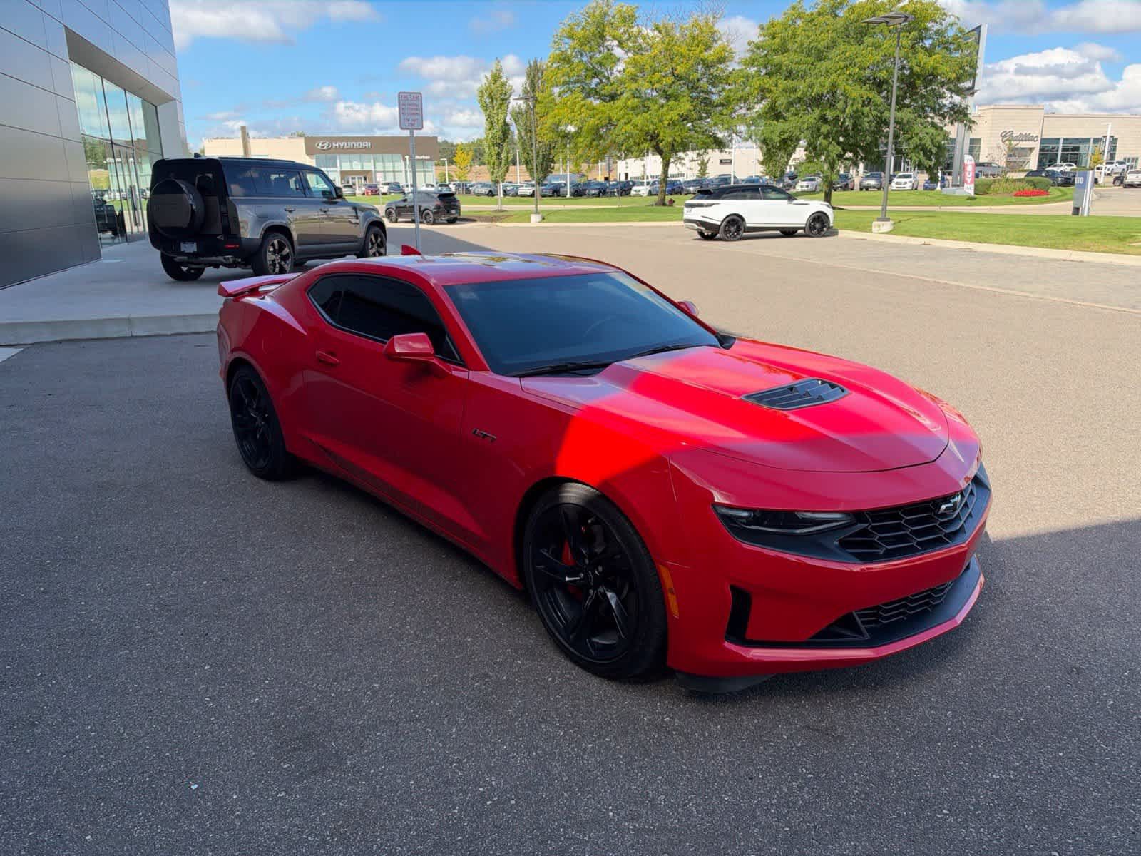 Used 2022 Chevrolet Camaro LT RWD image 7