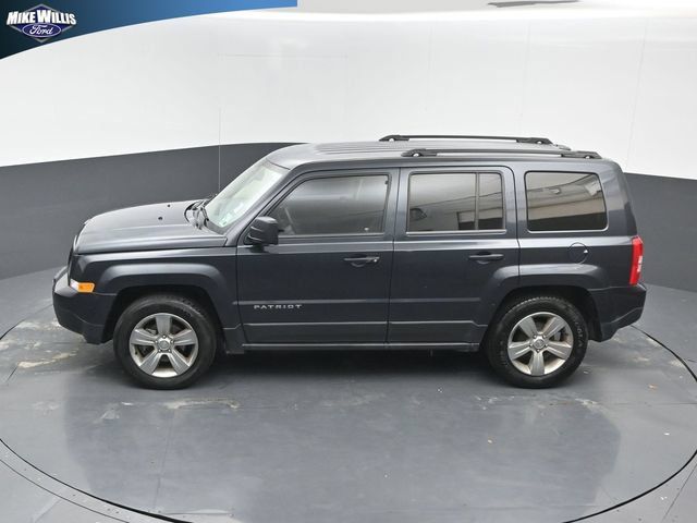Used 2015 Jeep Patriot Sport w/ Power Value Group FWD image 12