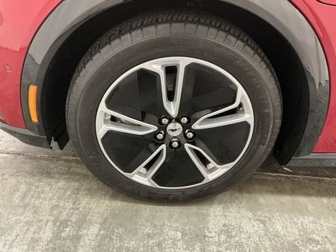 Used 2023 Ford Mustang Mach-E Premium image 10