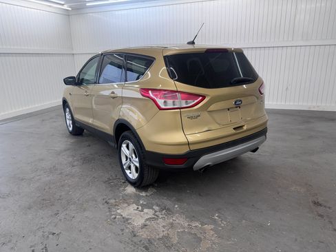 Used 2014 Ford Escape SE image 7