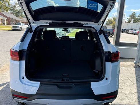 New 2026 Chevrolet Blazer LT w/ LPO, Black Sport Package FWD image 51