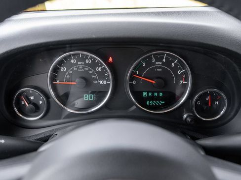 Used 2018 Jeep Wrangler Unlimited Sport S AWD/4WD image 21